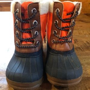 OshKosh B’gosh Duck Boots